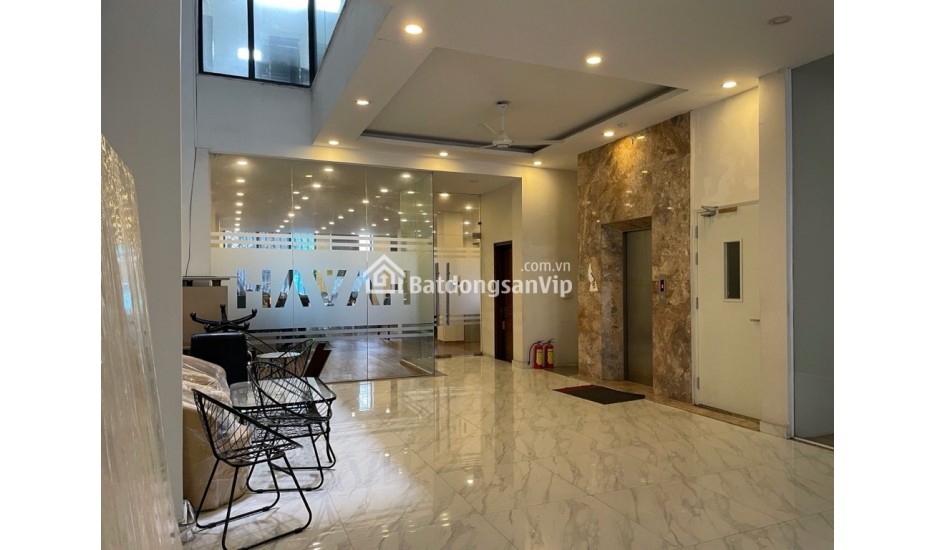 TÔ NGỌC VÂN KHẲNG ĐỊNH RẺ NHẤT KHU VỰC - SIÊU PHẨM APARTMENT MẶT PHỐ TÂY HỒ QUẬN