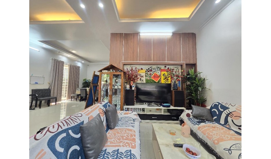 BÁN BIỆT THỰ VINHOMES RIVERSIDE 181M2, Ở SƯỚNG KHU VIP