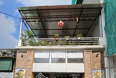 SIÊU PHẨM GIANG BIÊN - VỊ TRÍ ĐẮC ĐỊA - ĐƯỜNG OTO TRÁNH - GIÁP MẶT PHỐ - CĂN NHÀ NỞ HẬU - THÔNG SỐ ĐẸP.