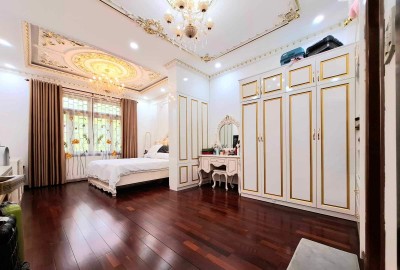 Đà Nẵng- Bán Villa mặt Sông, Mặt phố, Bể bơi, Khu quan chức giàu có 150m 20,5 tỷ