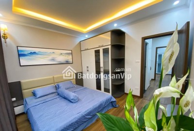 Bán nhà ngõ tổ 4, Giang Biên, ngõ ô tô tránh, 41m2, 3.5 tỷ