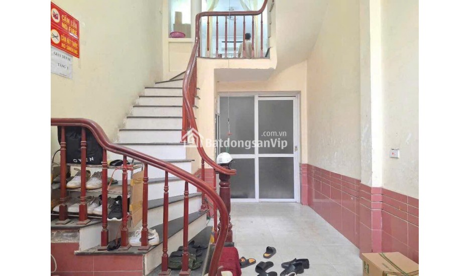Nhà phân lô phố Bằng Liệt NGÕ Ô TÔ - KINH DOANH ĐỈNH 40m2 giá 10.x tỷ