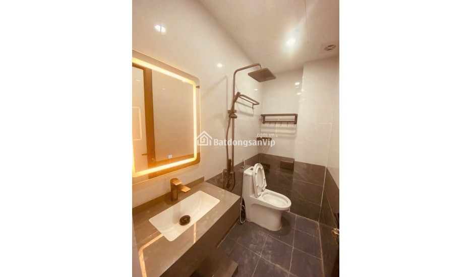 Bán nhà Trâu Quỳ, Gia Lâm - 30 m2 - Nhà mới tinh, sẵn về ở, ô tô đỗ cách 20m - Giá 4.45 tỷ