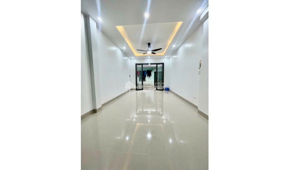 Nhà đẹp 6 tầng Thuý Lĩnh - THANG MÁY MỚI NHÀ ĐẸP - diện tích 40m2 hạ chào 200tr chỉ còn 5.7 tỷ