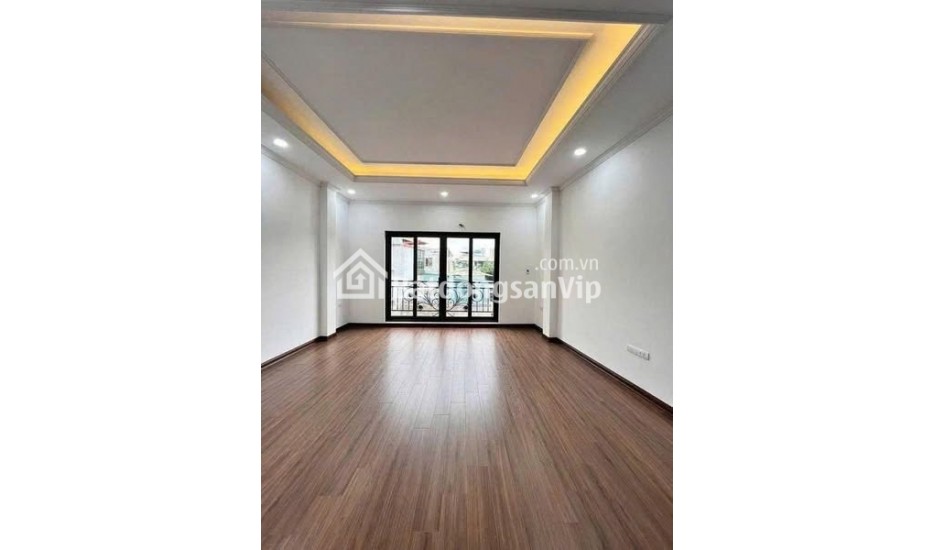 - VÀI CÁI VÍT GA LÊN PHỐ CỔ - NGÃ TƯ THẠCH BÀN GẦN AEON LONG BIÊN