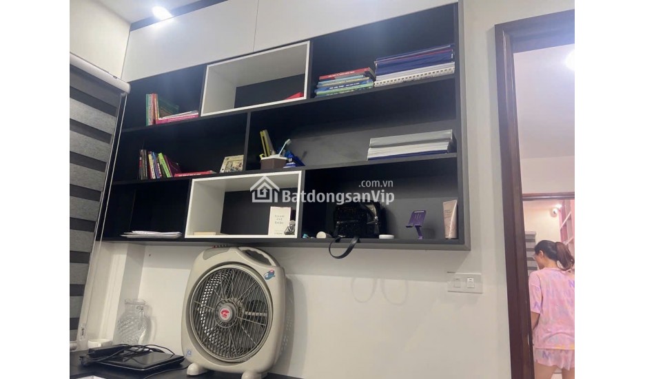 B.á.n nhà Tổ 13, Mậu Lương, lô góc, full nội thất