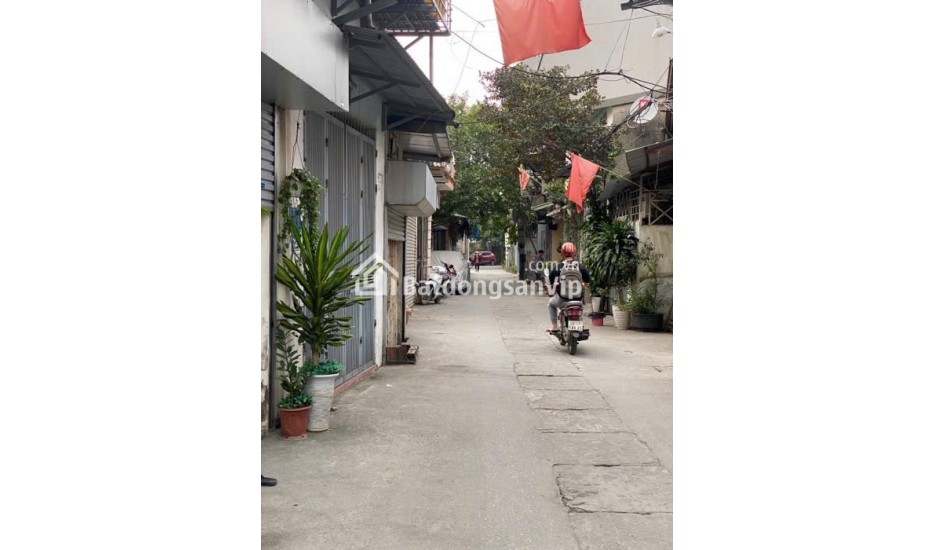 B.á.n đất Ba La (Vi Bằng), mặt ngõ ô tô 7 chỗ đánh võng, GIÁ chỉ 1.48 tỷ.