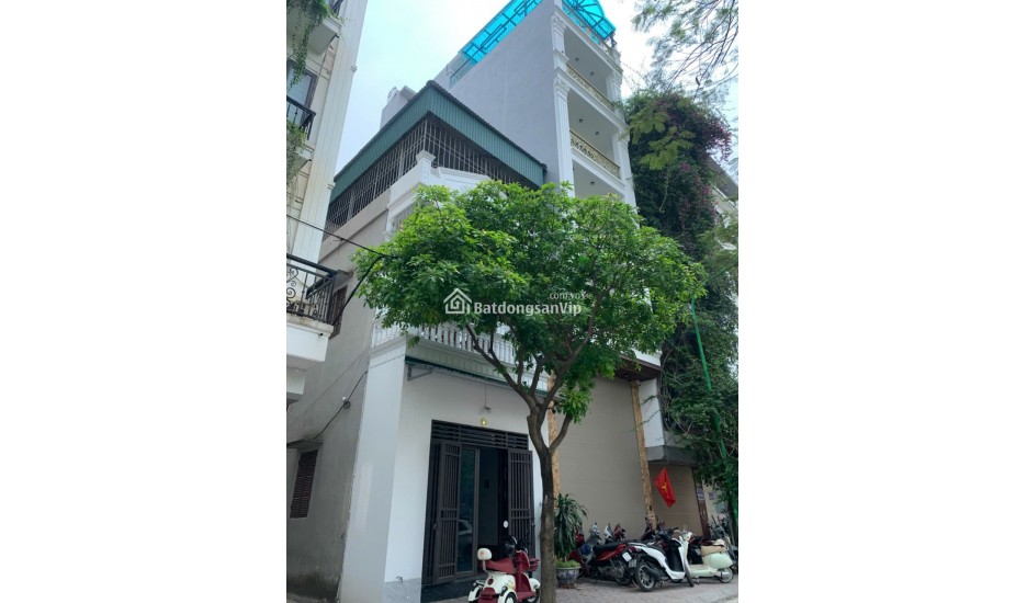 Nhà đẹp mặt phố TRƯƠNG ĐỊNH - FULL NỘI THẤT - diện tích 75M2 MT4.5m
