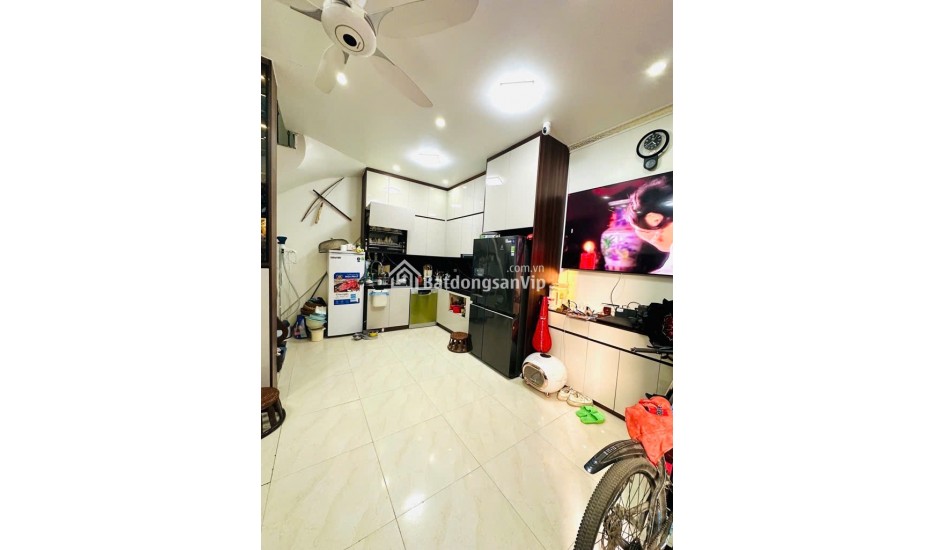 Nhà đẹp phố Nguyễn Chính 6 TẦNG KINH DOANH ĐỈNH SỔ ĐỎ CHÓT giá chỉ 8.x tỷ