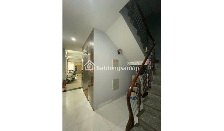 Bán nhà Dương Văn Bé – 112m² x 6T thang máy, ô tô đỗ cửa – 20.8 tỷ