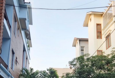 Bán Biệt Thự Kiểu Pháp 4 Tầng Tại Cổ Bi, Gia Lâm - Vị Trí Tuyệt Đẹp - 123 m2 - Giá Tốt Chỉ 12.9 Tỷ