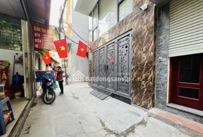 Bán nhà Tân Mai – 50m² x 7T thang máy, ô tô đỗ cửa – 13.5 tỷ