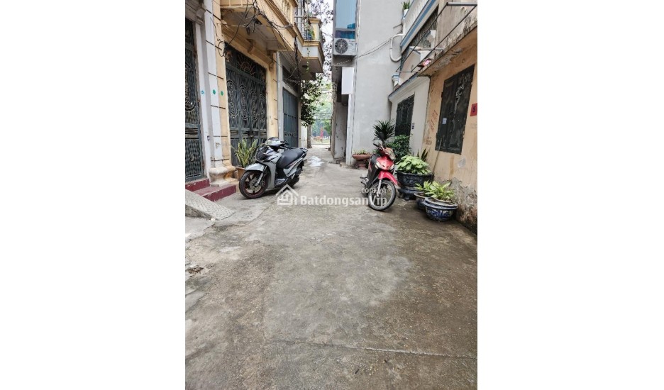 Bán Nhà Ngõ 400 KHƯơng đình ạ