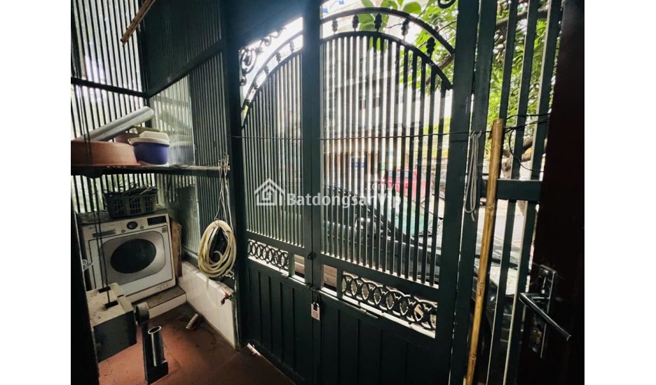 BÁN SIÊU PHẨM LÔ GÓC NGUYỄN VĂN HUYÊN – OTO TRÁNH – VỈA HÈ – KINH DOANH ĐỈNH