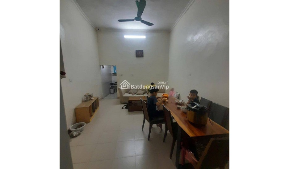 Bán nhà ngõ Văn Hương-Lô góc-dt 42m nở hậu 4 tầng sổ riêng chuẩn, giá 8,3 tỷ thương lượng