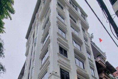 Bán Phố Hoàng Quốc Việt, 9 tầng thang máy-  doanh thu 200 triệu/ tháng,  110m2, 53 tỷ