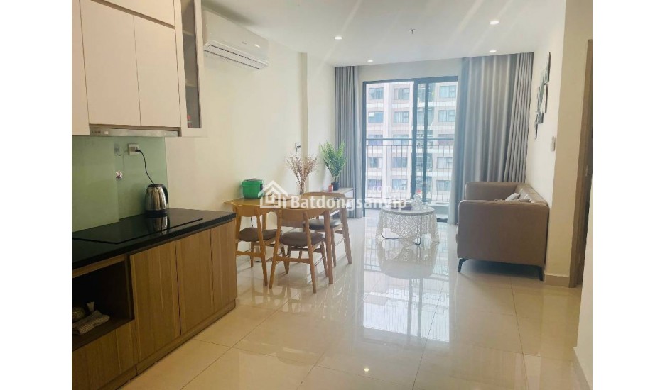 Bán gấp chung cư Vinhomes Oceanpark 1 - DT 55 m2 - 2N 1WC - Có sổ đỏ, ở ngay - Giá 3,95 tỷ