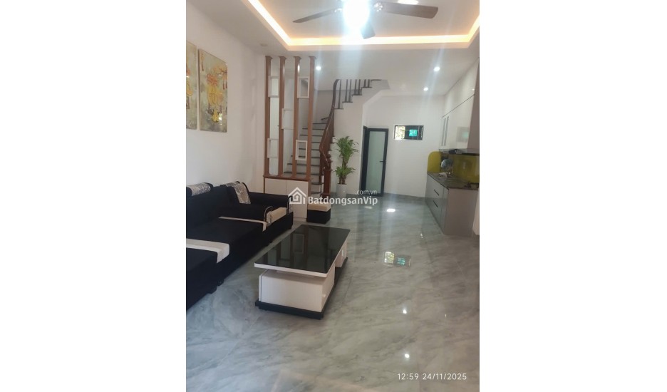 NHÀ MỚI ĐẸP Ở NGAY – LÔ GÓC 3 MẶT THOÁNG – GẦN Ô TÔ – KHU DÂN TRÍ CAO – TẦM TIỀN HIẾM NHÀ