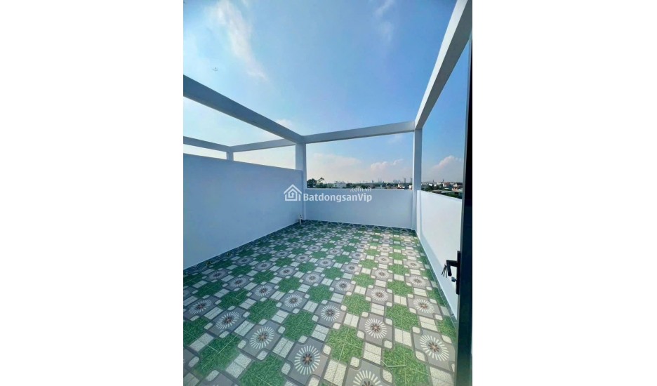 Nhà Mới Xây 3 Tầng – 4x16m – Sổ Hồng Riêng – Gần Chợ Hưng Long – 2.4 Tỷ