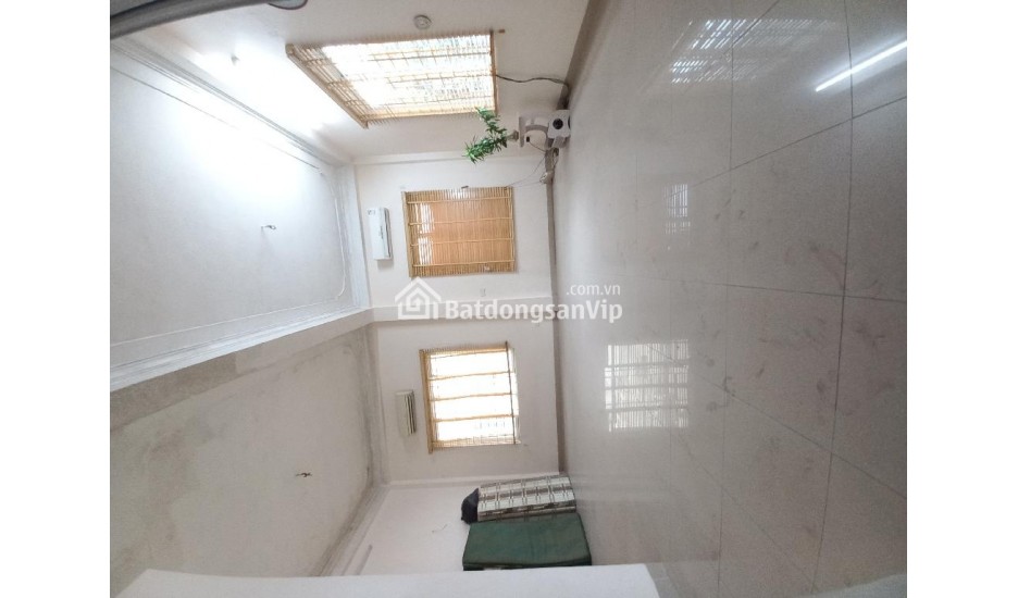 Bán nhà TDP Bình Minh, tt Trâu Quỳ - DT 135 m2, MT 6.5m - Sẵn nhà 3 tầng - Giá 12,8 tỷ