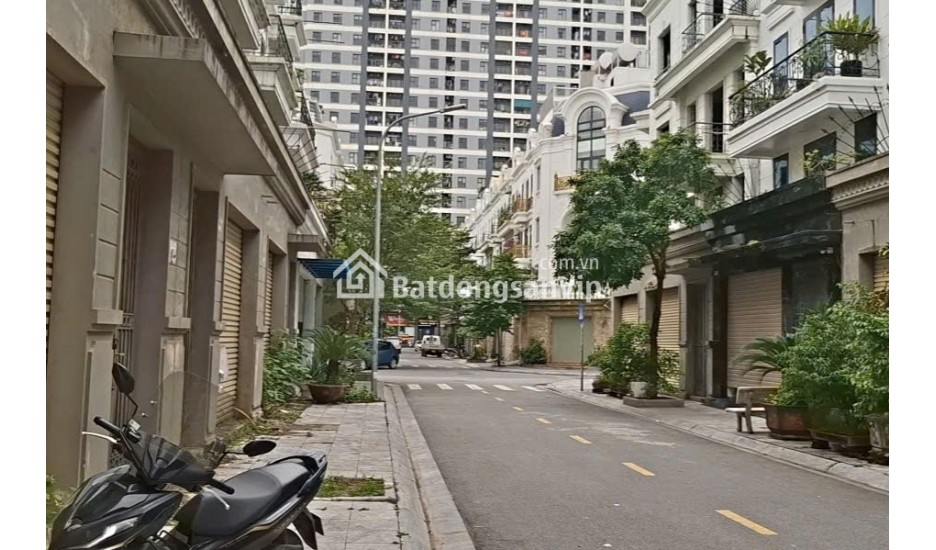 Bán Shophouse - 87 m2 - Vị trí đẹp nhất Gia Lâm - Giá 21,2 tỷ