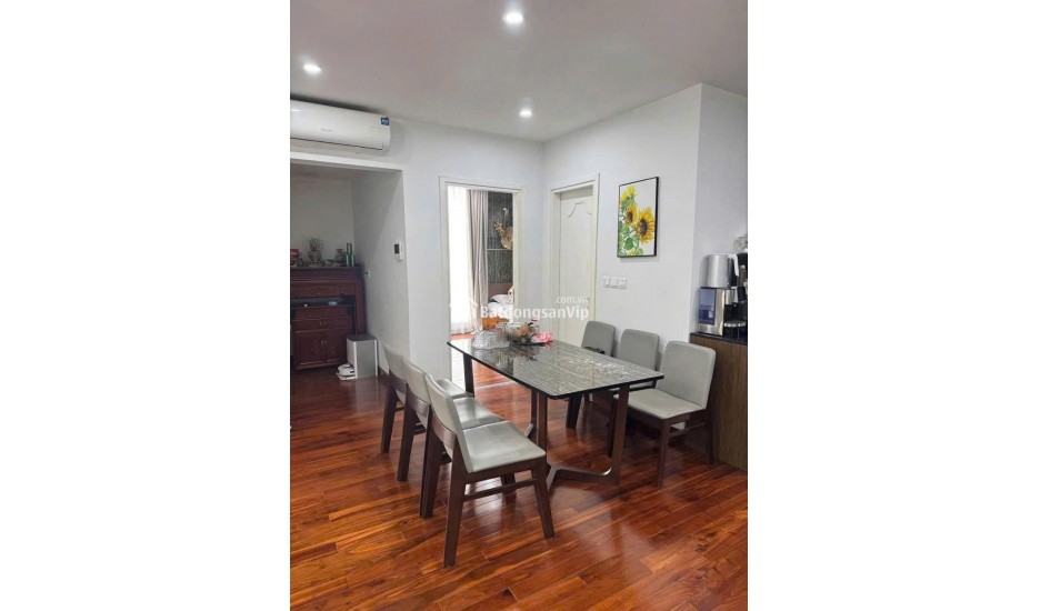 Căn hộ 2 ngủ view triệu đô – đáng sống nhất Tây Hồ