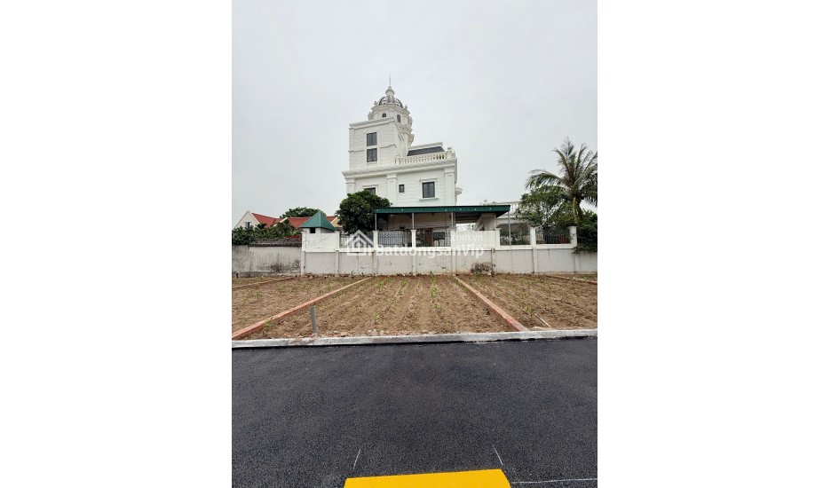 Gia đình cần tiền nên bán gấp lô đất tại TT Quất Lâm- Giao Thuỷ - NĐ – Giá 1.2T/lô