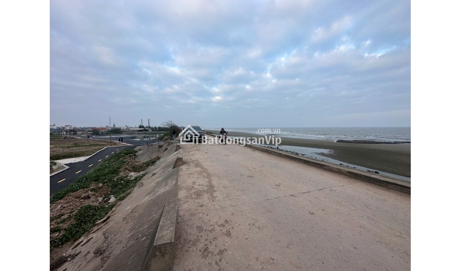 Cơ hội vàng cuối cùng: Lô đất sát biển Ninh Cơ, sổ đỏ trao tay, tiềm năng x2 tài sản.