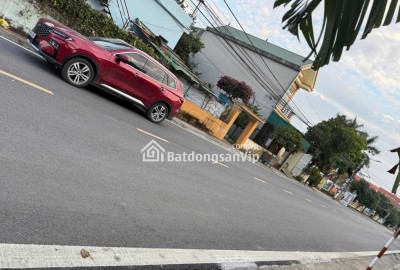 Bán Lô Đất Trục Chính Kinh Doanh Vsip MT 6m Gía RẺ