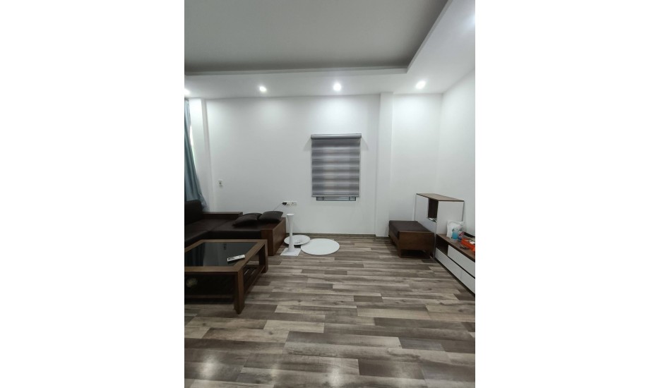 -Vĩnh Hưng- Hoàng Mai -38m, 5tâng,mt5m -Hơn 6tỷ + Sổ đỏ vuông đẹp +Lh:0972.284.186 để đc tv và tt chi tiết